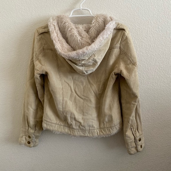 Thick brown jacket - Picture 2 of 4